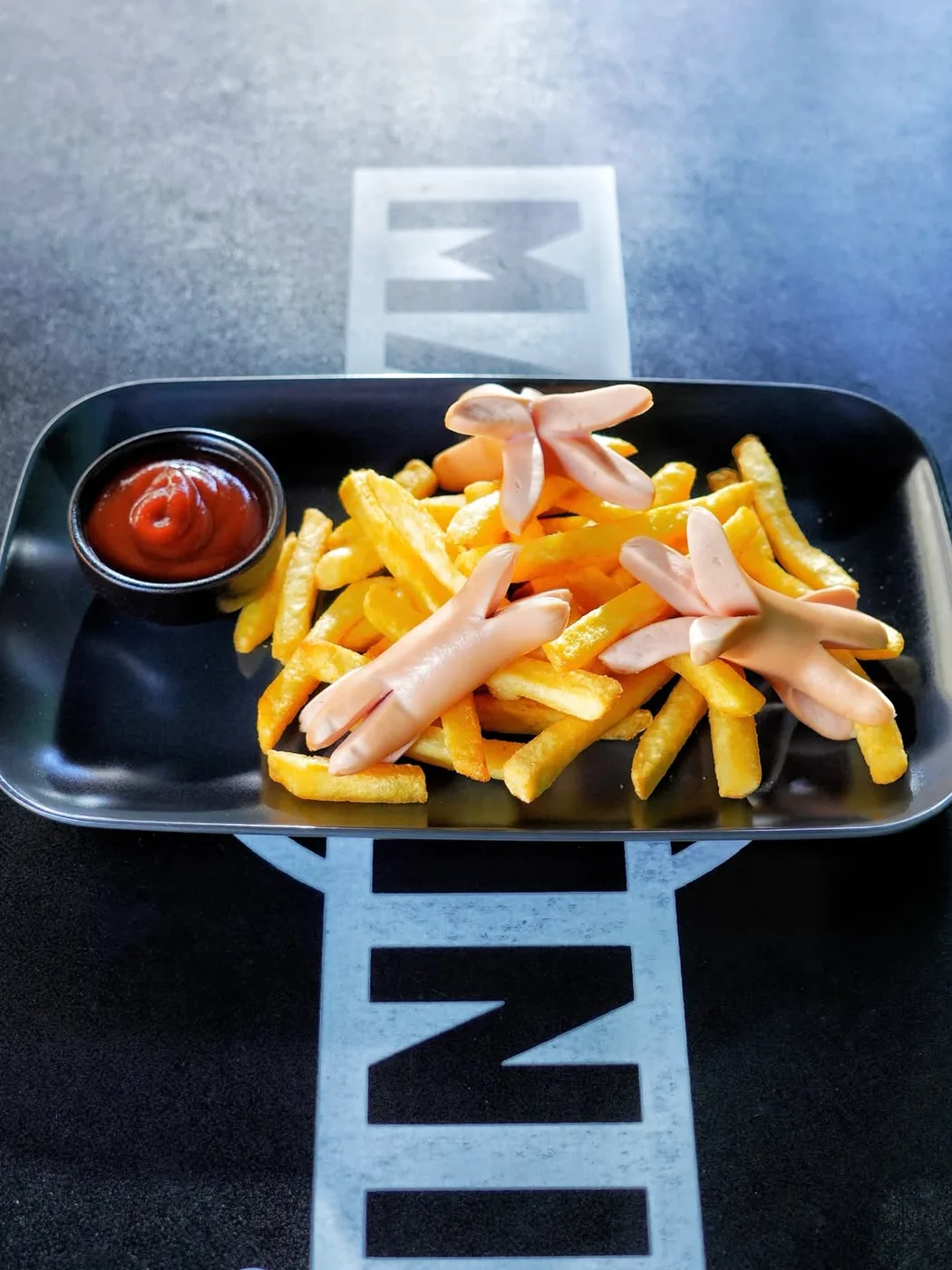 106 Gastro Bar — food