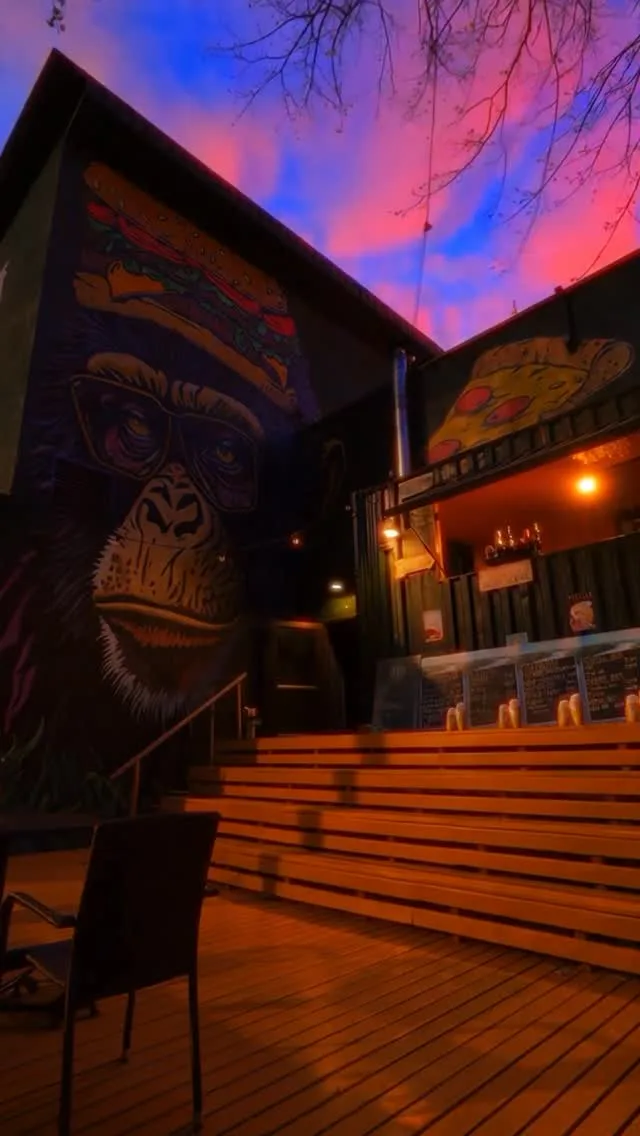 106 Gastro Bar — exterior