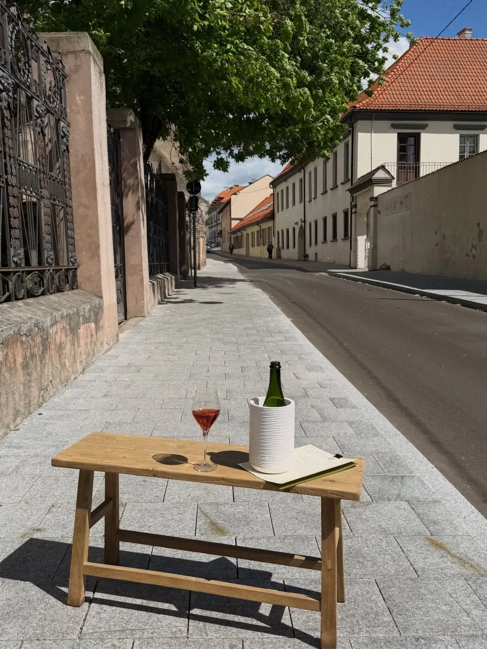 Bistro n.2 — exterior