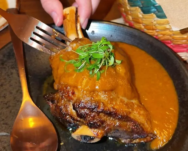 Casa Peligrosa — food