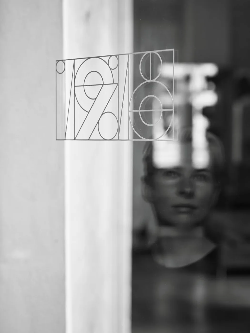 Nineteen18 — interior