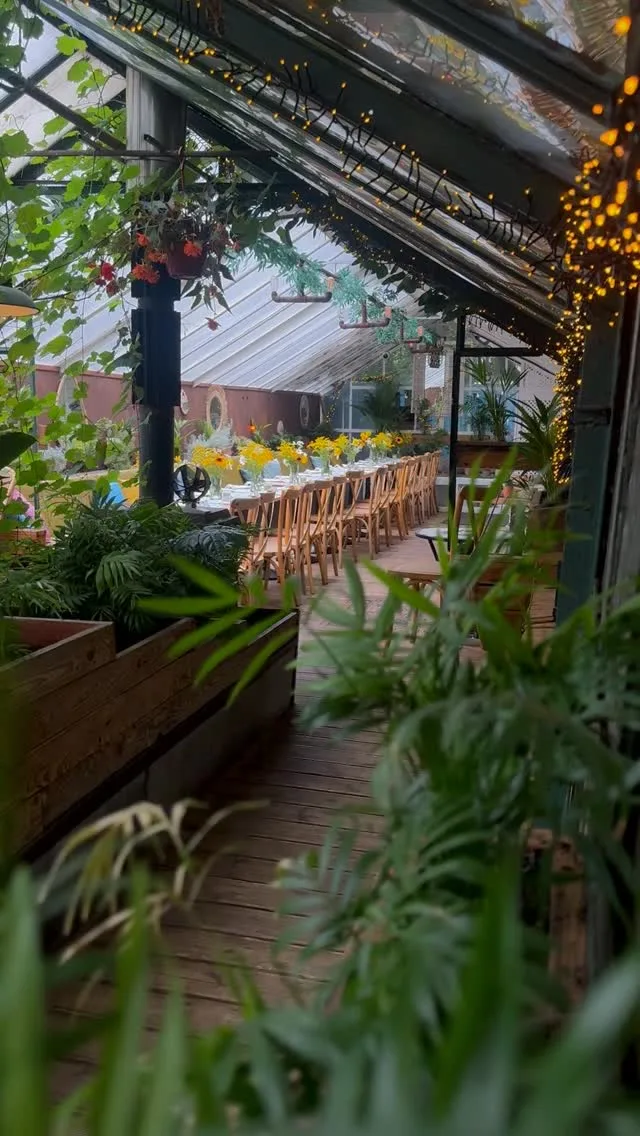 Panama Food Garden — interior